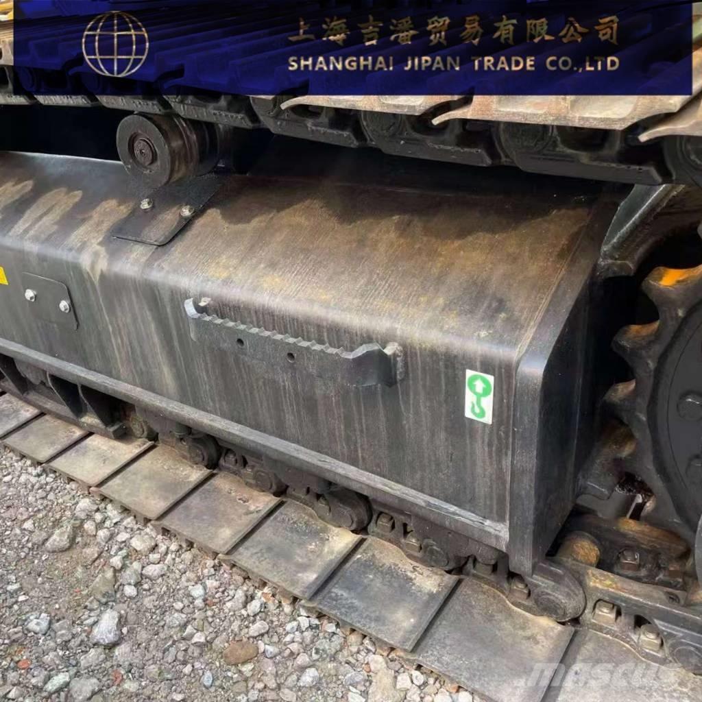 CAT 336 D حفارات زحافة