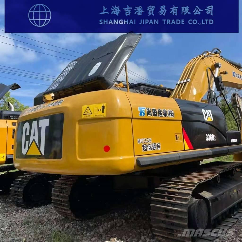 CAT 336 D حفارات زحافة