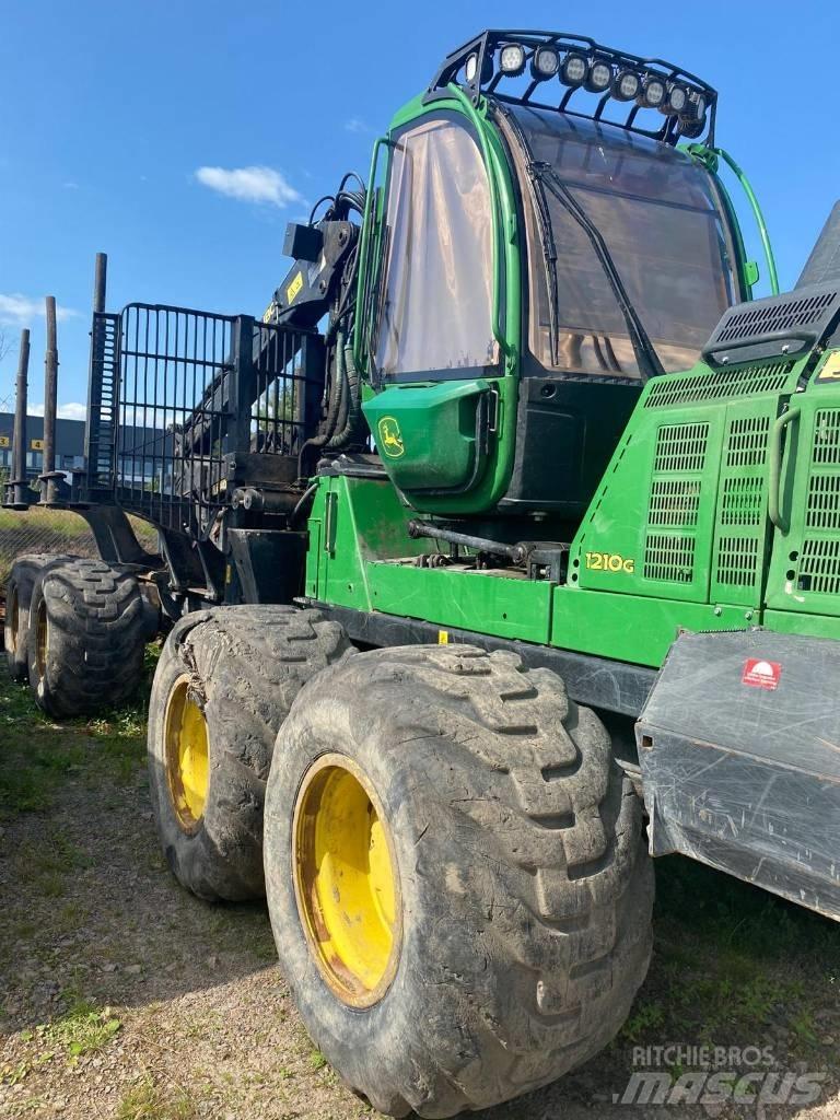 John Deere 1210 G شاحنات