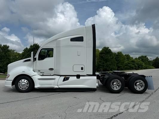 Kenworth T 680 وحدات الجر