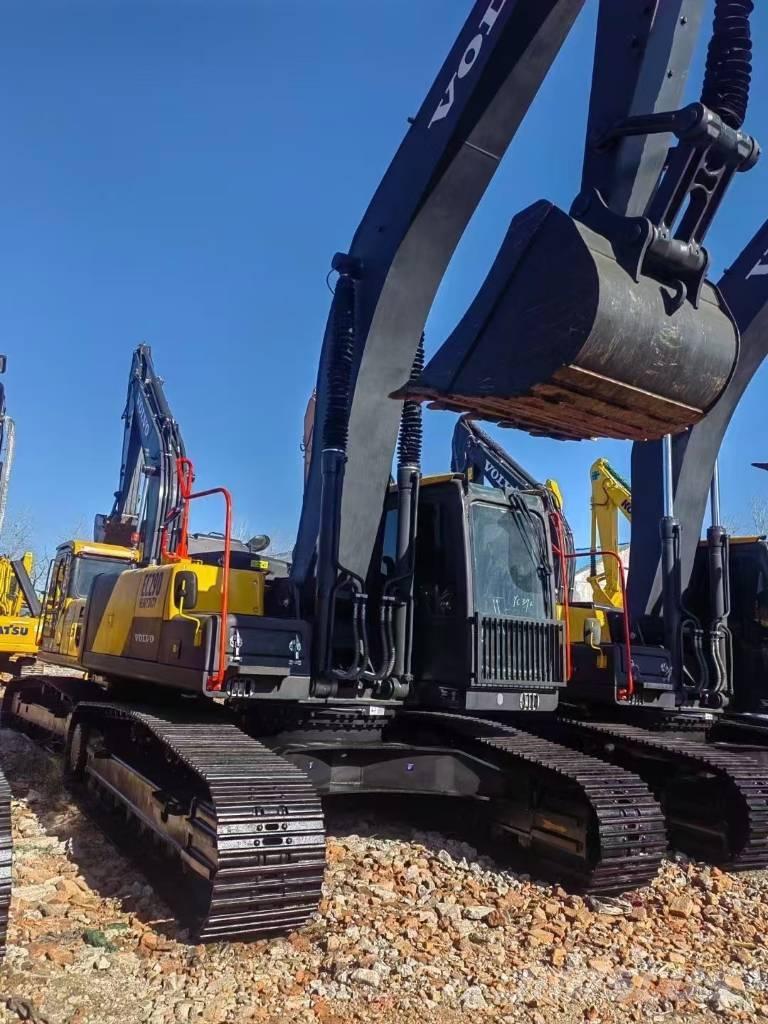 Volvo EC 290 حفارات زحافة