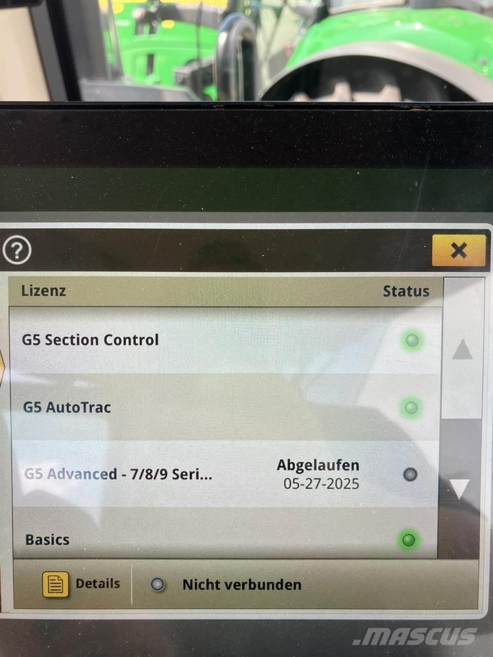 John Deere 8R 340 الجرارات