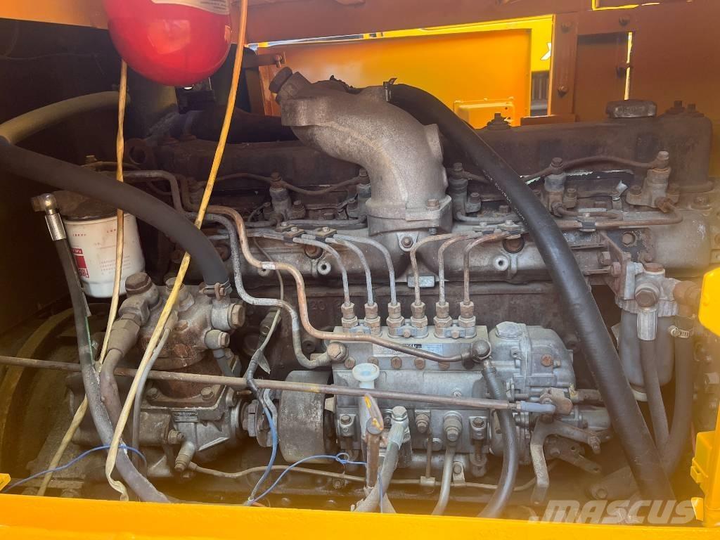 TCM FD 30 T شاحنات الديزل