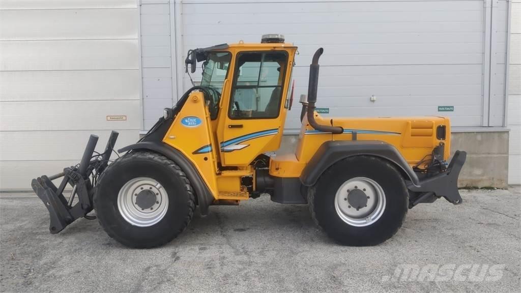 Wille 855B لوادر بعجل