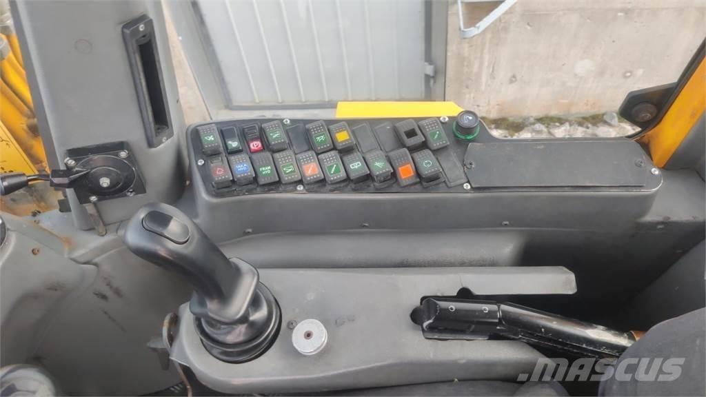 Wille 855B لوادر بعجل