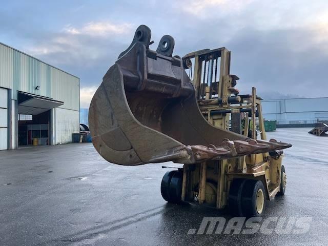 Volvo EC 750 E دلاء