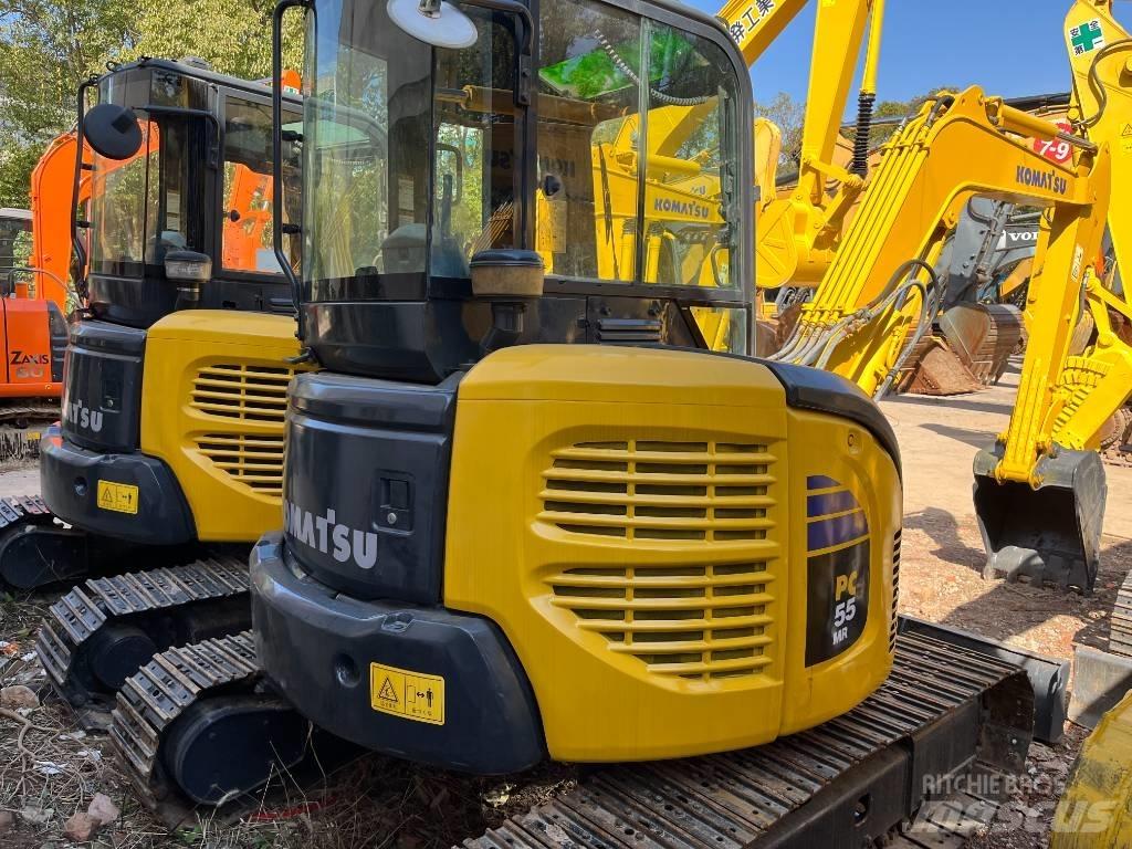 Komatsu PC 55 حفارات زحافة