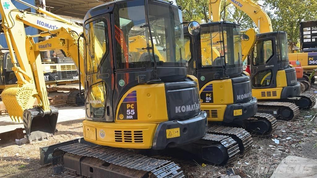 Komatsu PC 55 حفارات زحافة