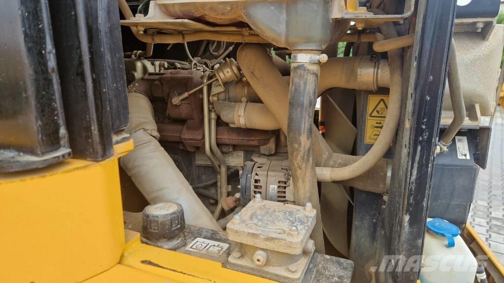 JCB 9TFT عربات نقل قلابة للمواقع