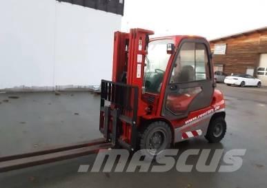 Manitou MI 30 D شاحنات الديزل