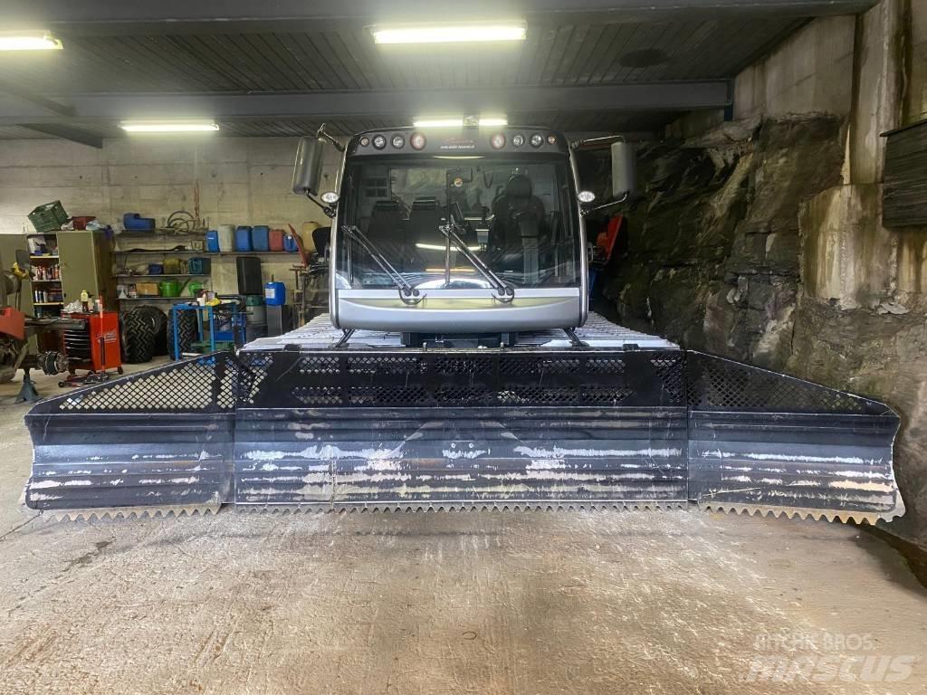 Prinoth Everest كاسحات جليد