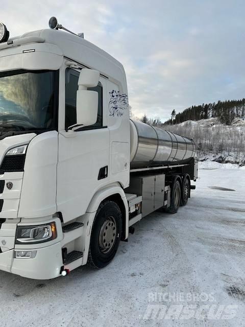 Scania R 580 شاحنات ذات صهاريج