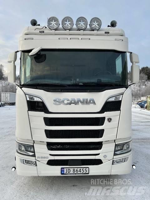 Scania R 580 شاحنات ذات صهاريج