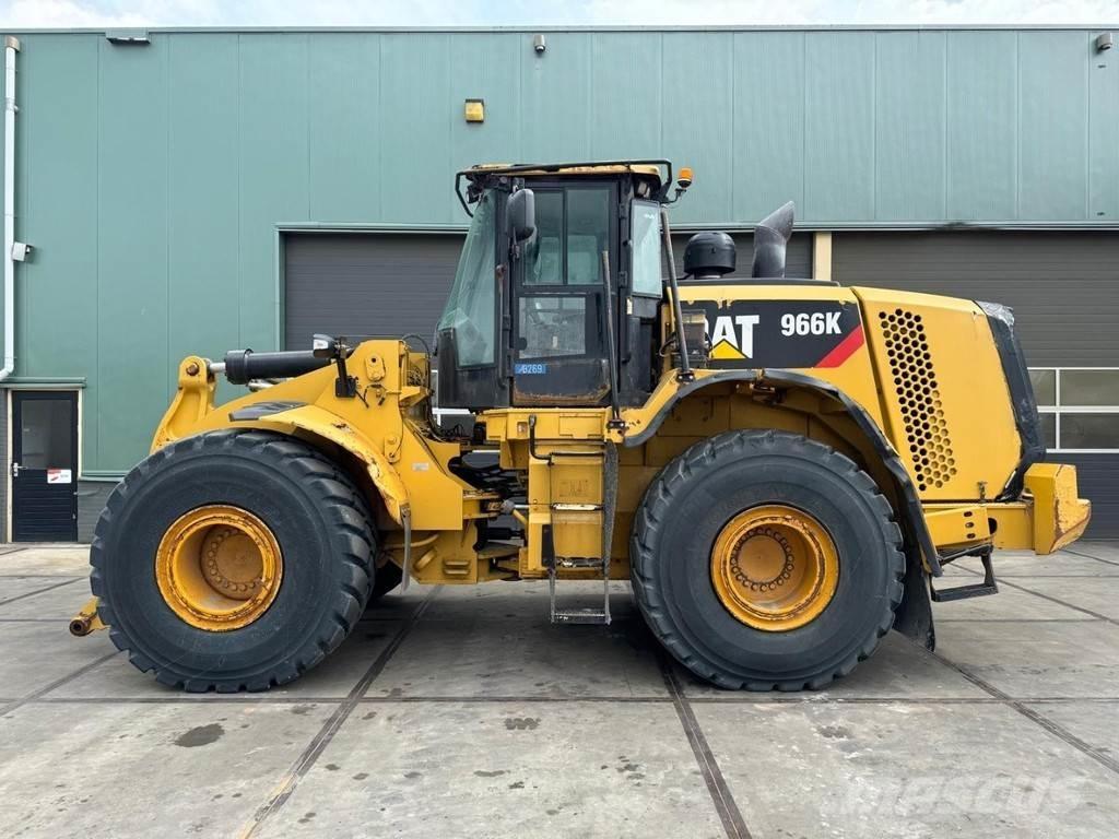 CAT 966 K لوادر بعجل
