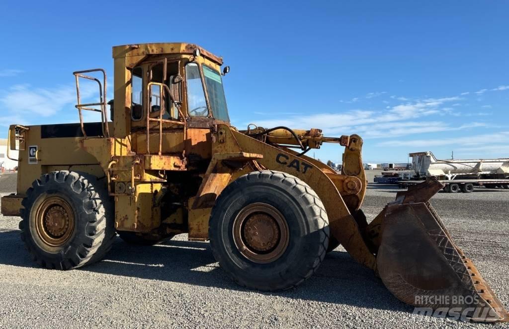 CAT 966 D لوادر بعجل