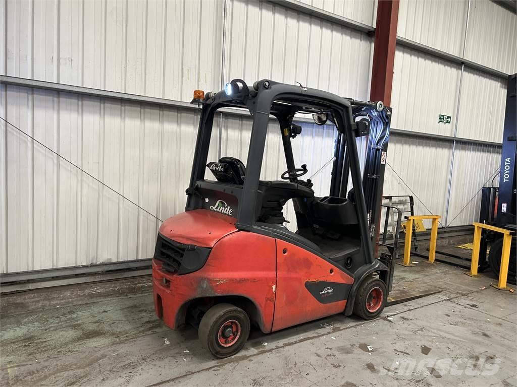 Linde H20D-01 شاحنات الديزل