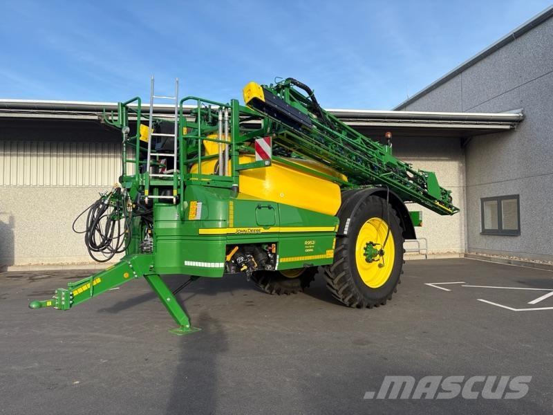 John Deere R952i الرشاشات