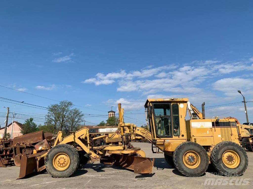 CAT 120 H-ES معدات تمهيد الطرق