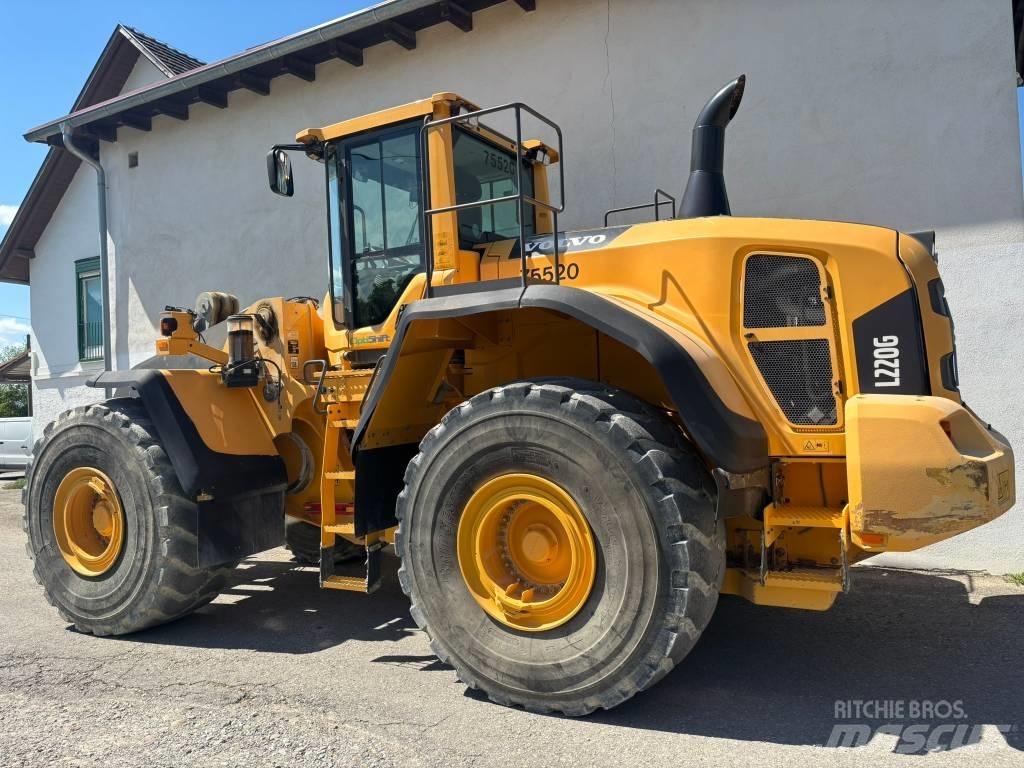 Volvo L 220 G لوادر بعجل