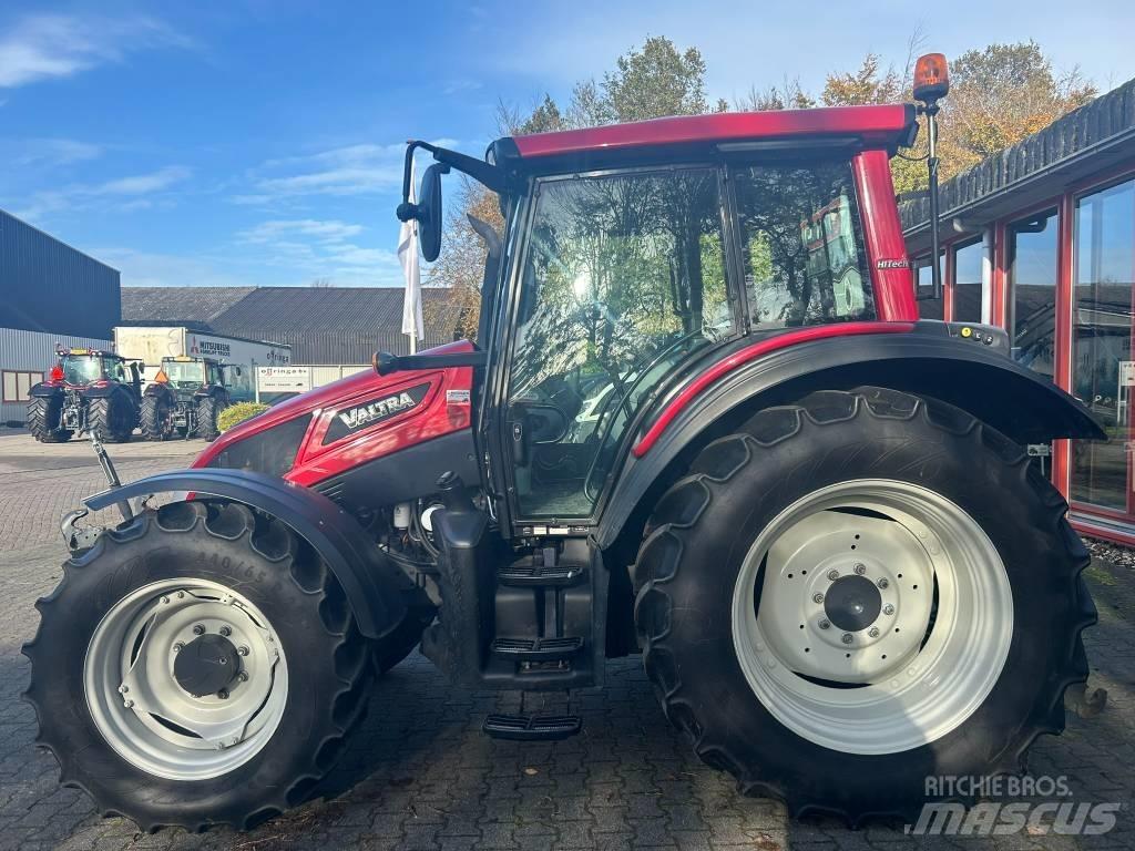 Valtra N 103 الجرارات