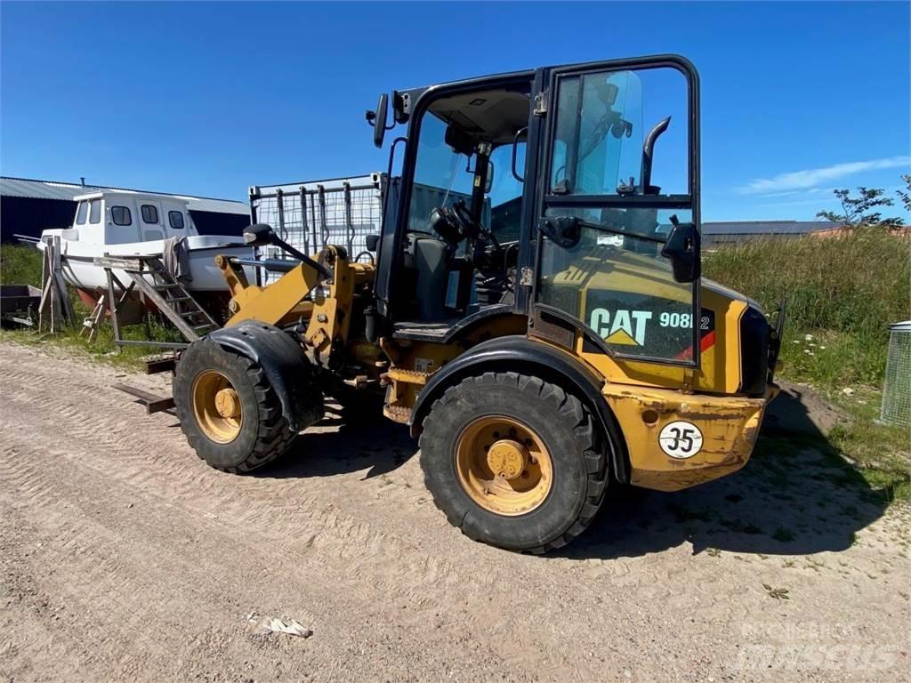 CAT 908 H2 لوادر متعددة الأغراض