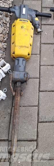 Atlas Copco R-Tex مطارق / كسارات
