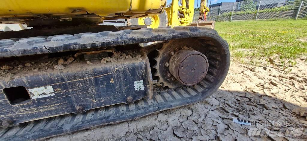 Komatsu PC 26 MR حفارات صغيرة أقل من 7 طن (حفارات صغيرة)