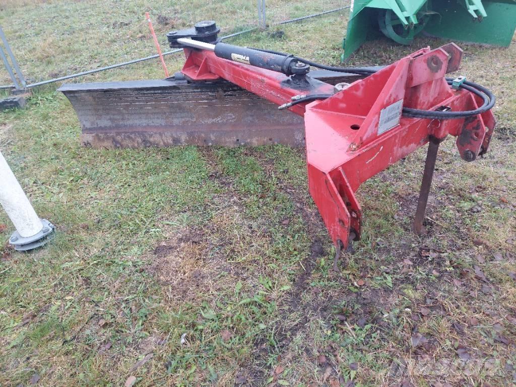 Kipa takalana زلاقات ميدانية