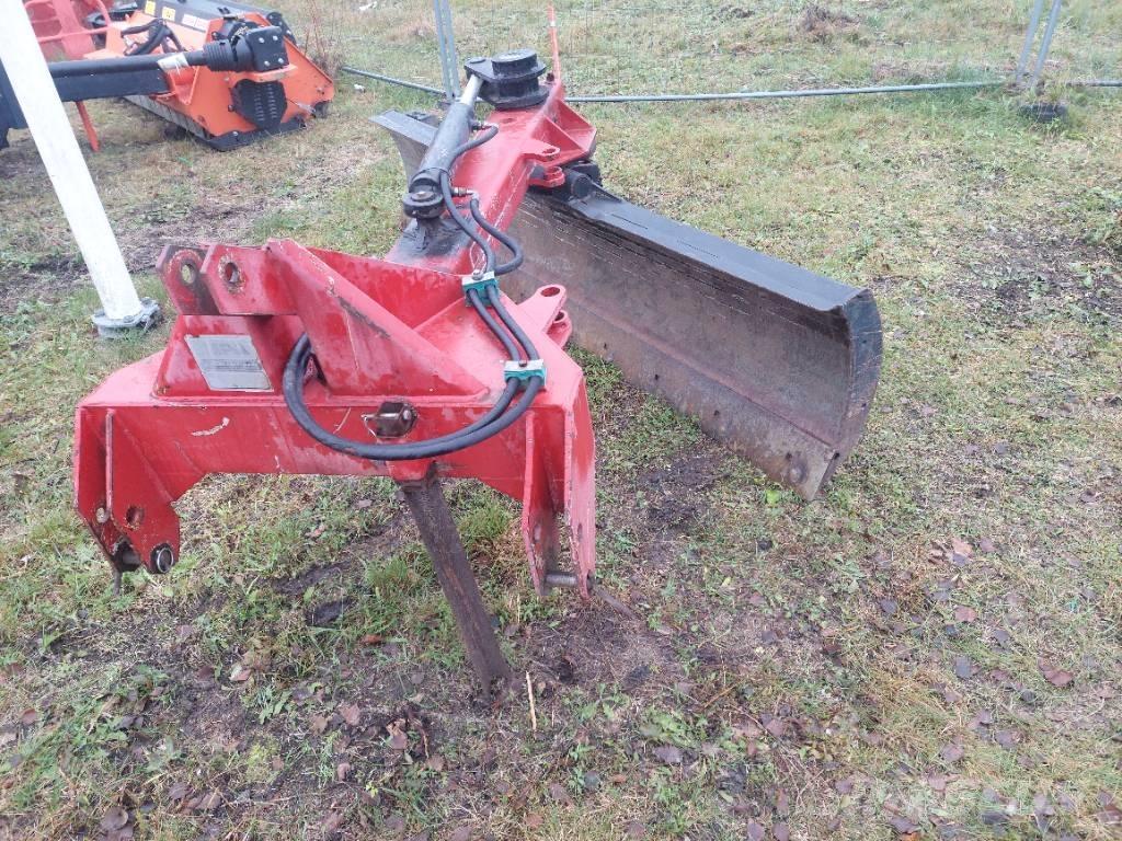 Kipa takalana زلاقات ميدانية