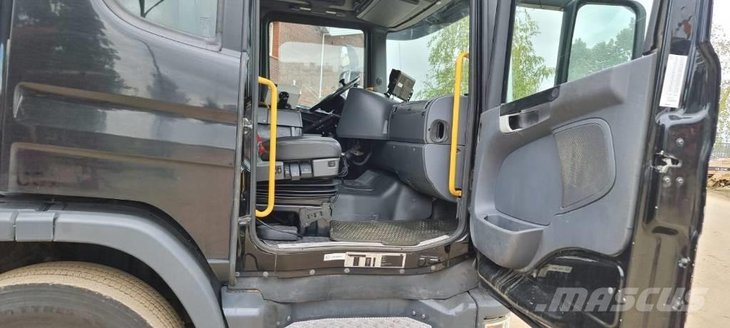 Scania P 340 Gas شاحنات المخلفات