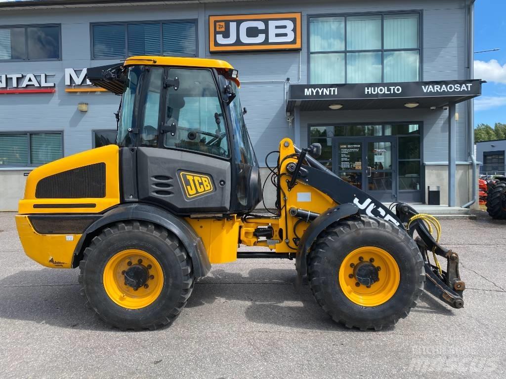 JCB 409 T4 لوادر بعجل