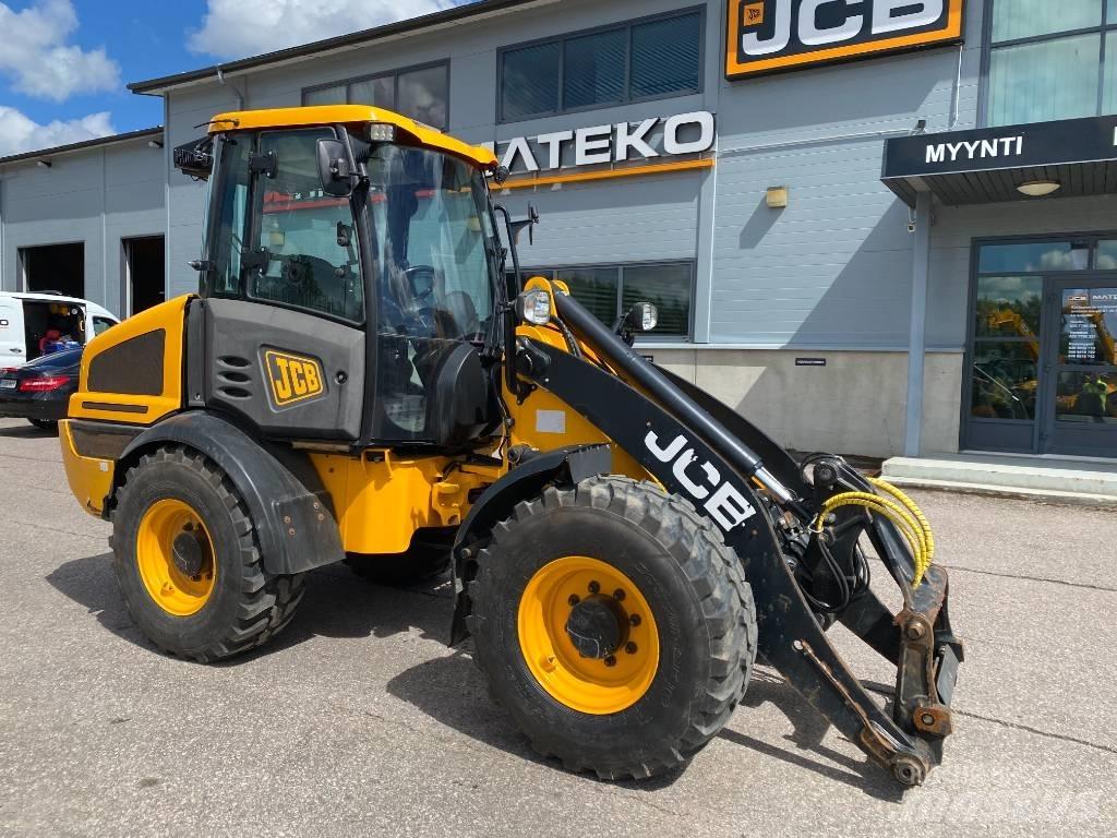 JCB 409 T4 لوادر بعجل