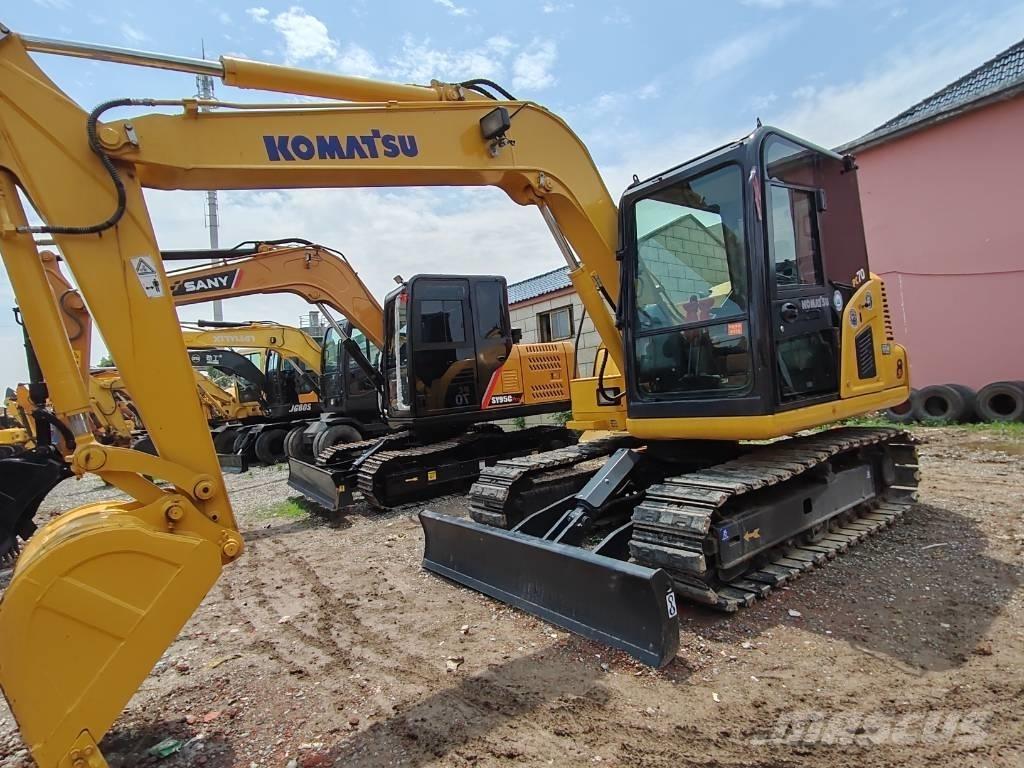 Komatsu PC 70 حفارات وسط 7 طن - 12 طن