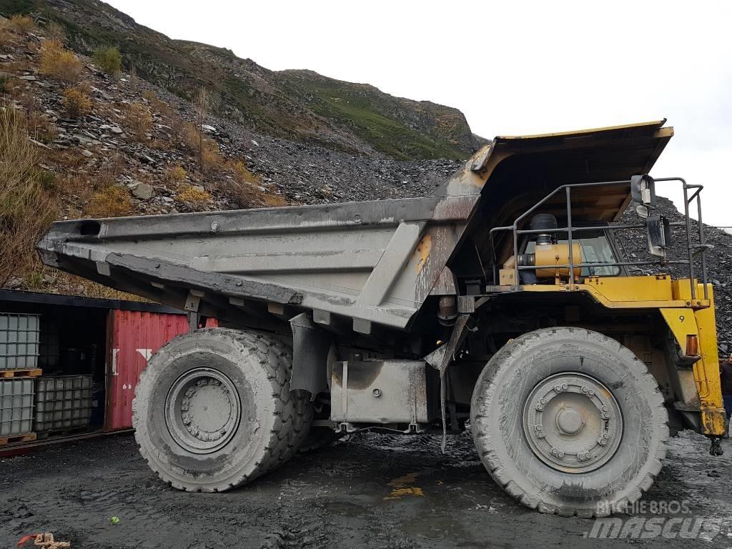Komatsu HD 465-5 شاحنات المخلفات الصلبة