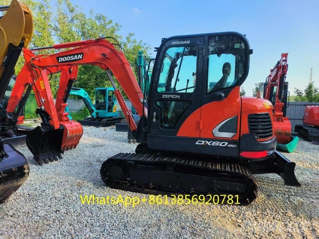Doosan DX 60 حفارات صغيرة أقل من 7 طن (حفارات صغيرة)