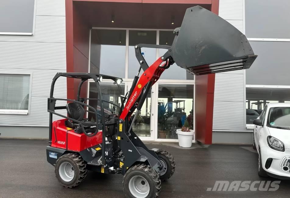 Schäffer 1622 لوادر انزلاقية التوجيه