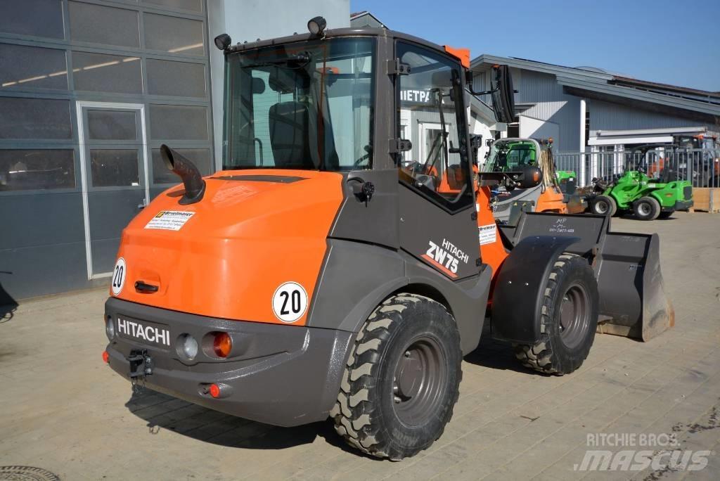Hitachi ZW 75-6 C لوادر بعجل