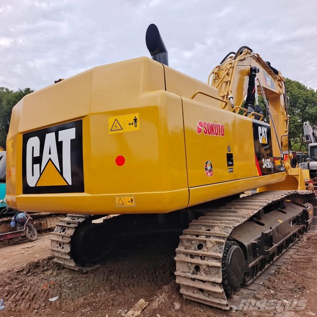 CAT 349 E حفارات زحافة