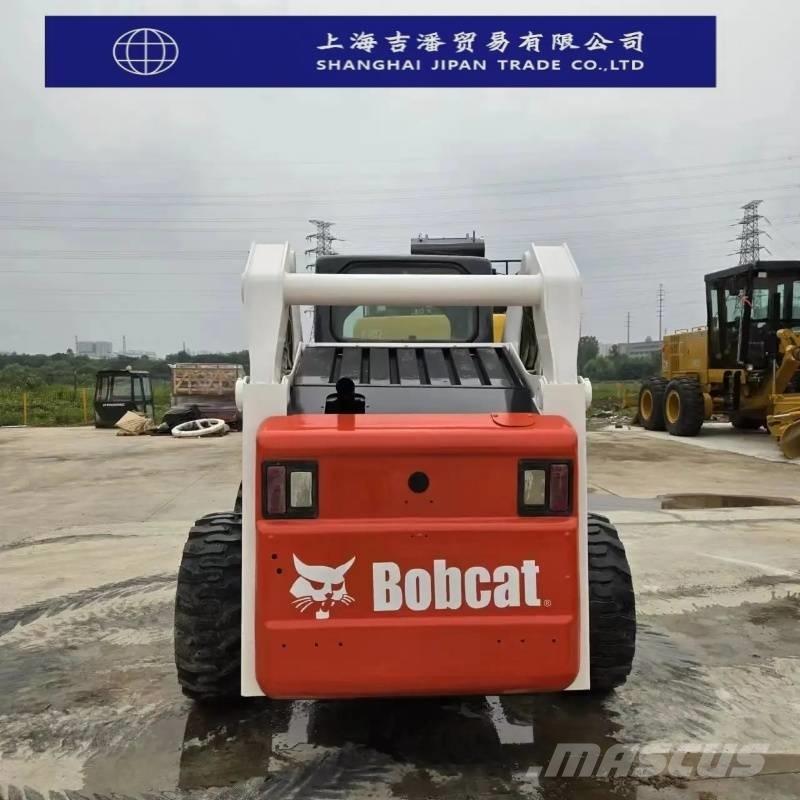 Bobcat s 300 لوادر انزلاقية التوجيه