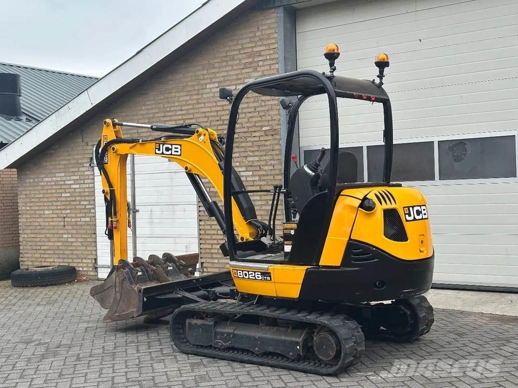 JCB 8026 CTS حفارات صغيرة أقل من 7 طن (حفارات صغيرة)