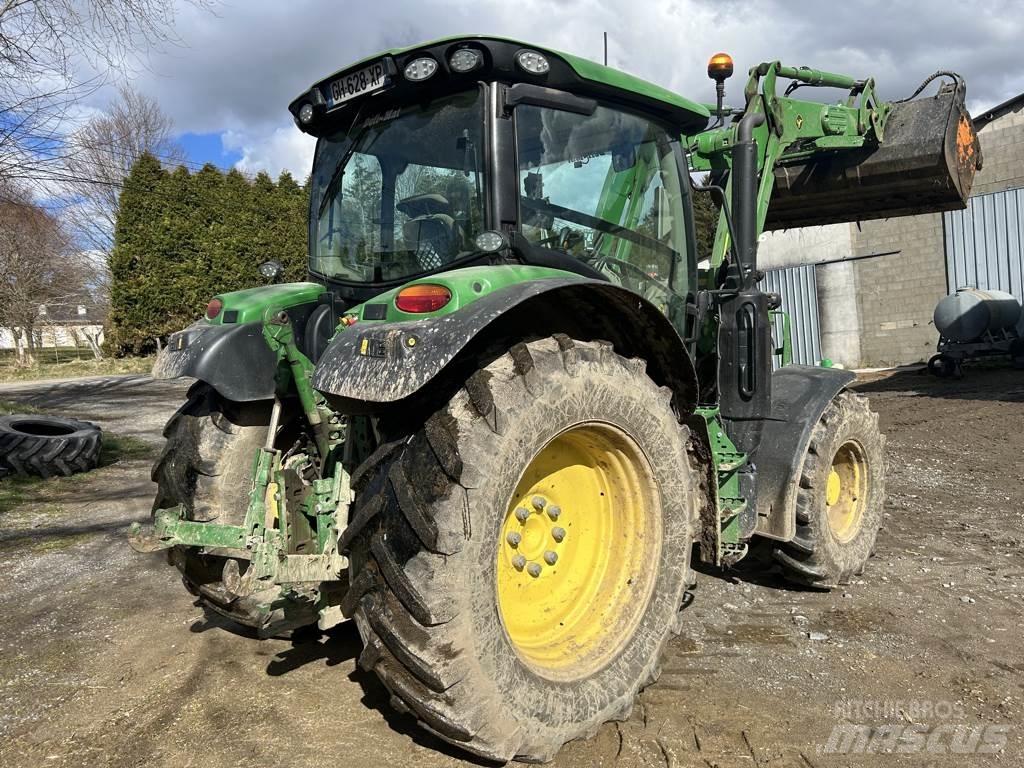 John Deere 6R 120 الجرارات