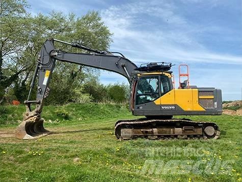 Volvo EC 220 EL حفارات زحافة