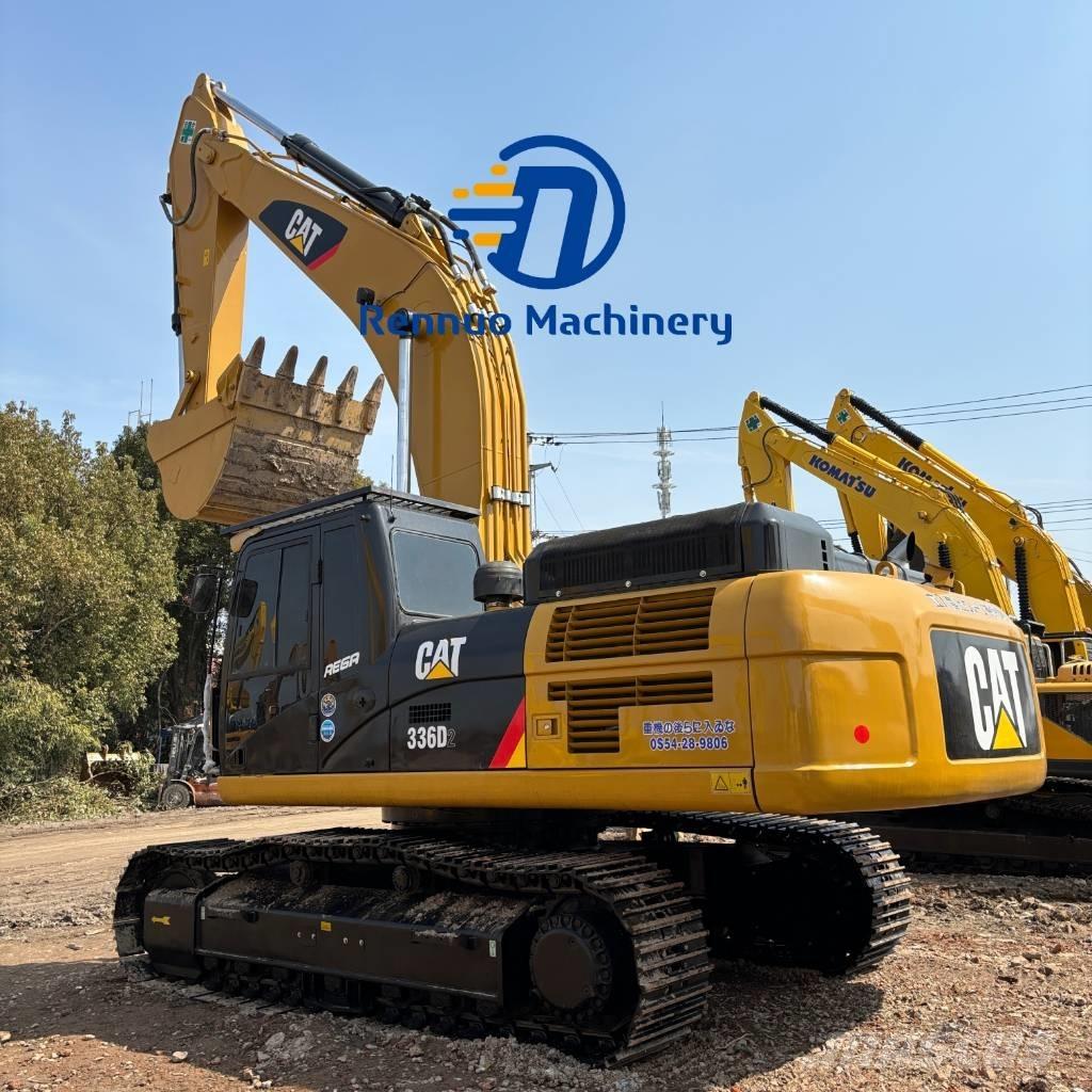 CAT 336 D2 حفارات زحافة