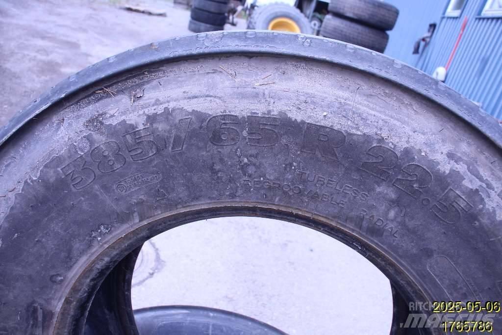 Michelin XFN 2 الإطارات والعجلات والحافات