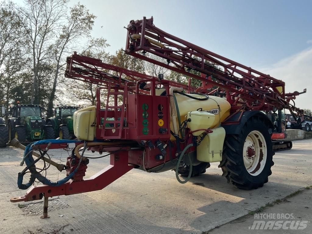 Hardi Commander 3200 الرشاشات