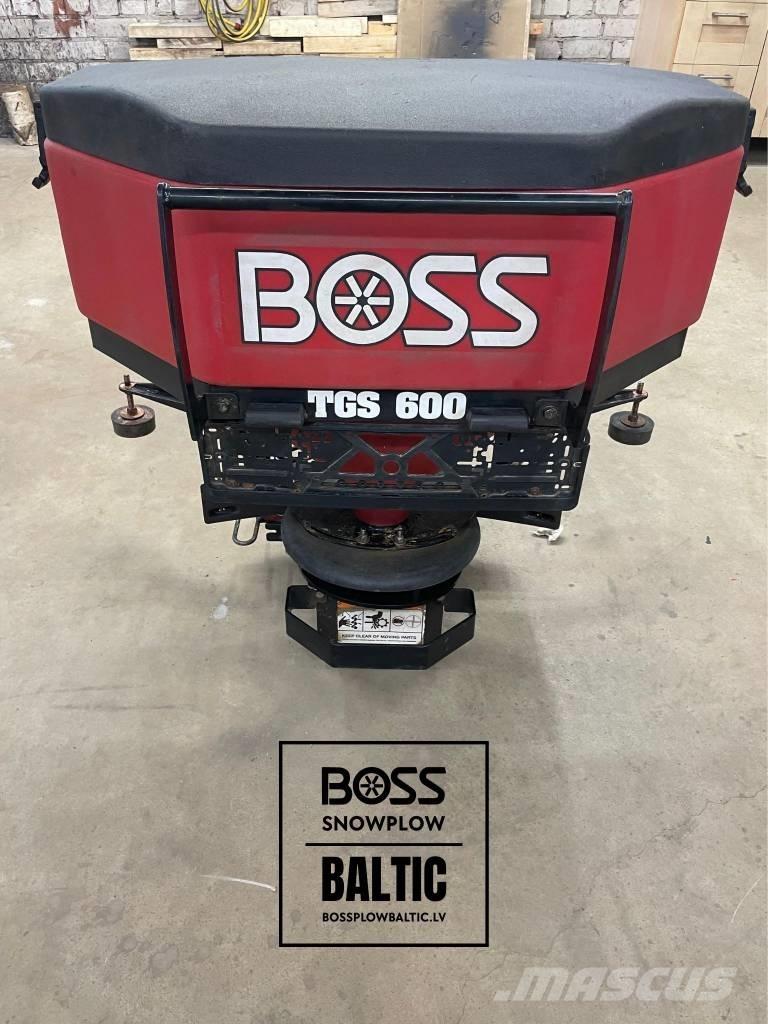 Boss TGS 600 معدات نشر الرمال والملح