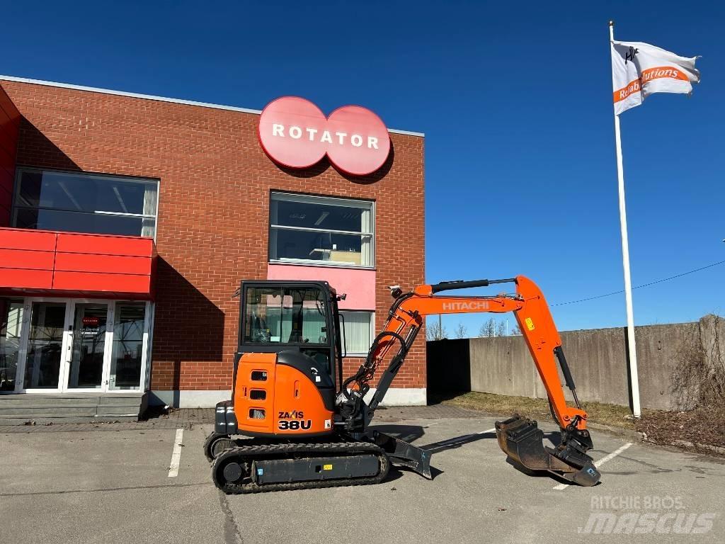 Hitachi ZX 38 U-5 A حفارات صغيرة أقل من 7 طن (حفارات صغيرة)