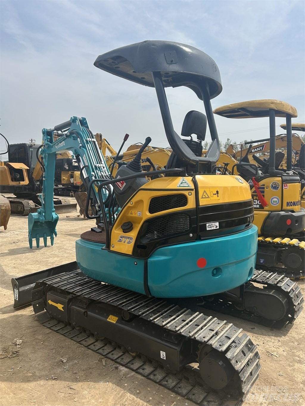 Kubota U 30 حفارات صغيرة أقل من 7 طن (حفارات صغيرة)