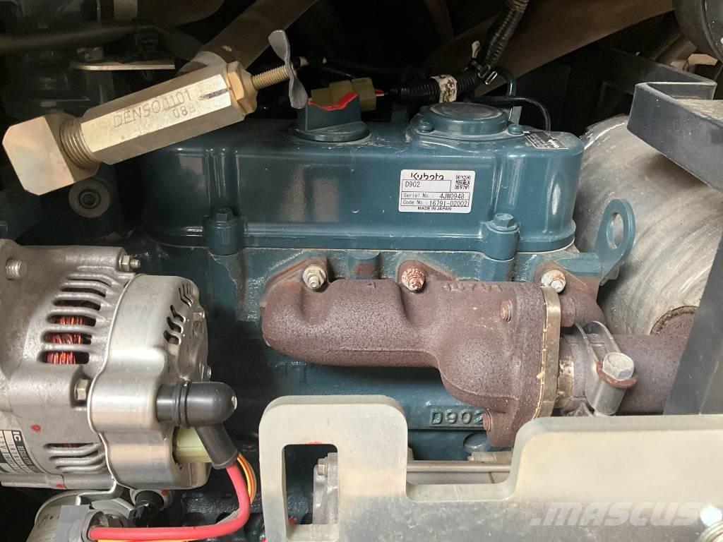 Kubota KX 019-4 حفارات صغيرة أقل من 7 طن (حفارات صغيرة)