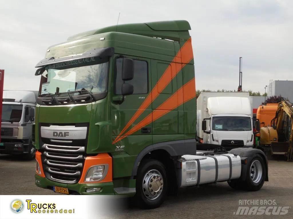 DAF XF 440 + Euro 6 وحدات الجر